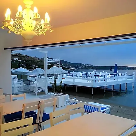Hotel Lavinya Maison 3*