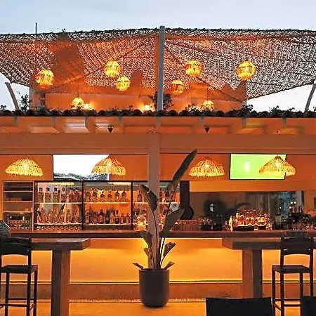 Lavinya Maison
