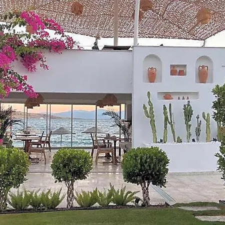 Lavinya Maison Hotel 3*